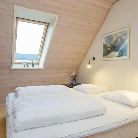 Дом отдыха Two Bedroom Holiday In Лёккен